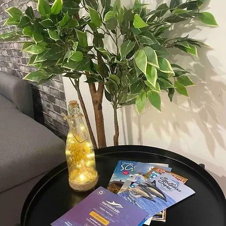 Golden Breeze Holidays Apartament